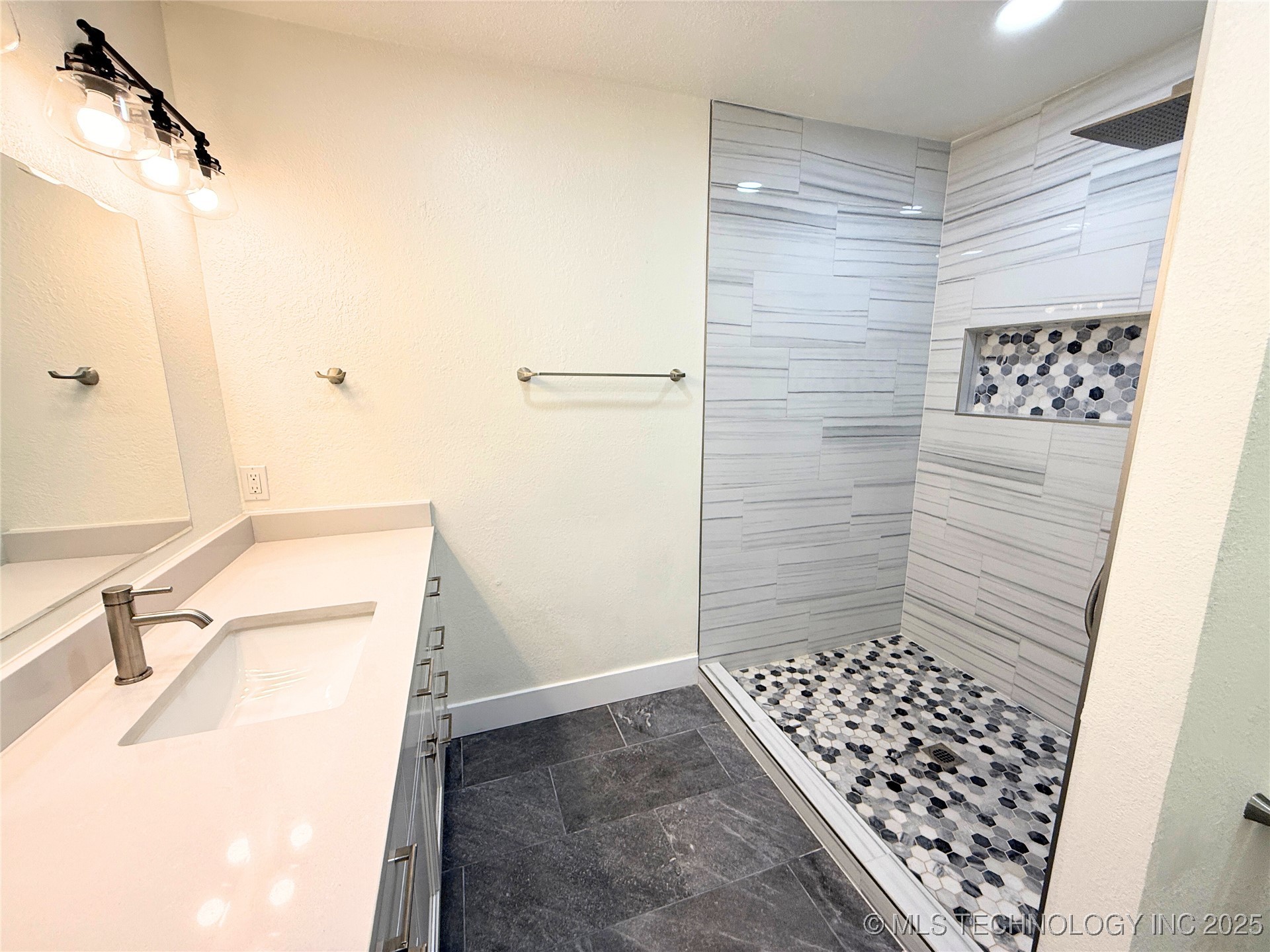 24037 Gordon Street Broken Arrow OK 74014
