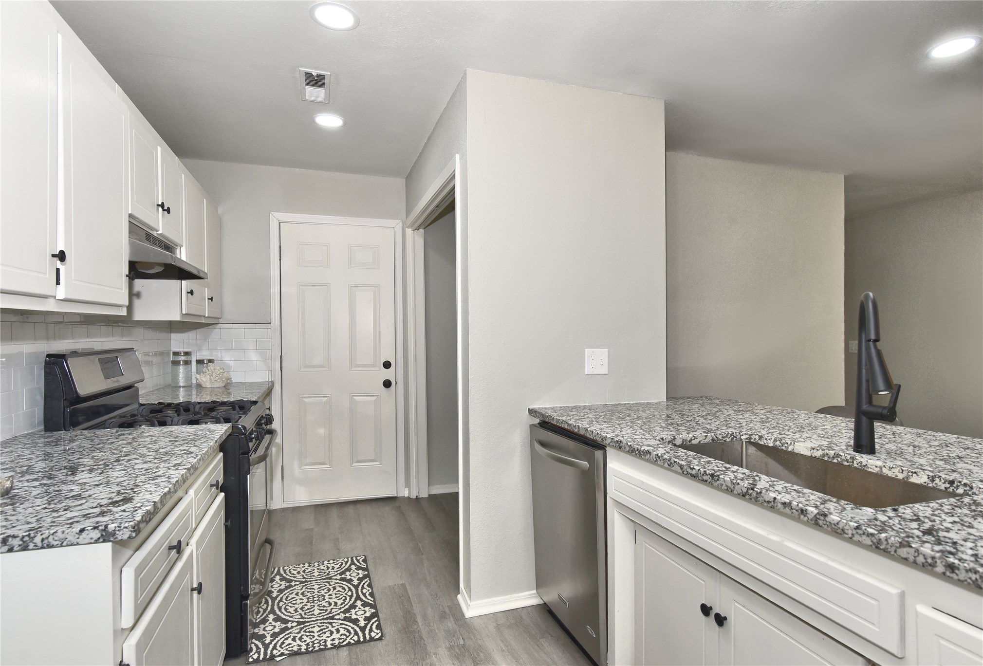 4902 S Hickory Avenue Broken Arrow OK 74011