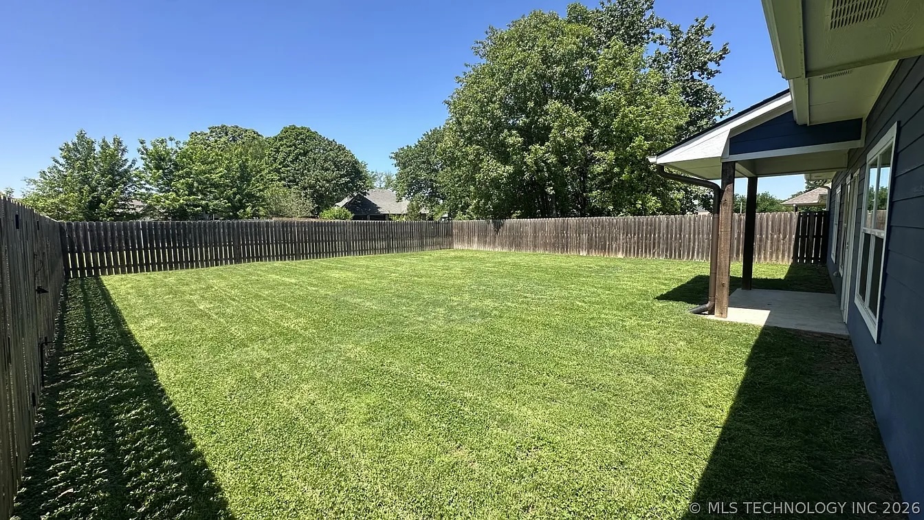 5447 Roadrunner Drive Durant OK 74701