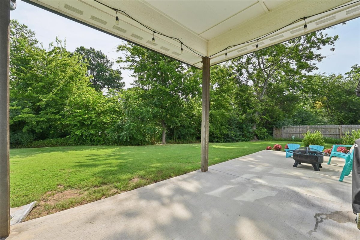 825 N 89th Street Broken Arrow OK 74014