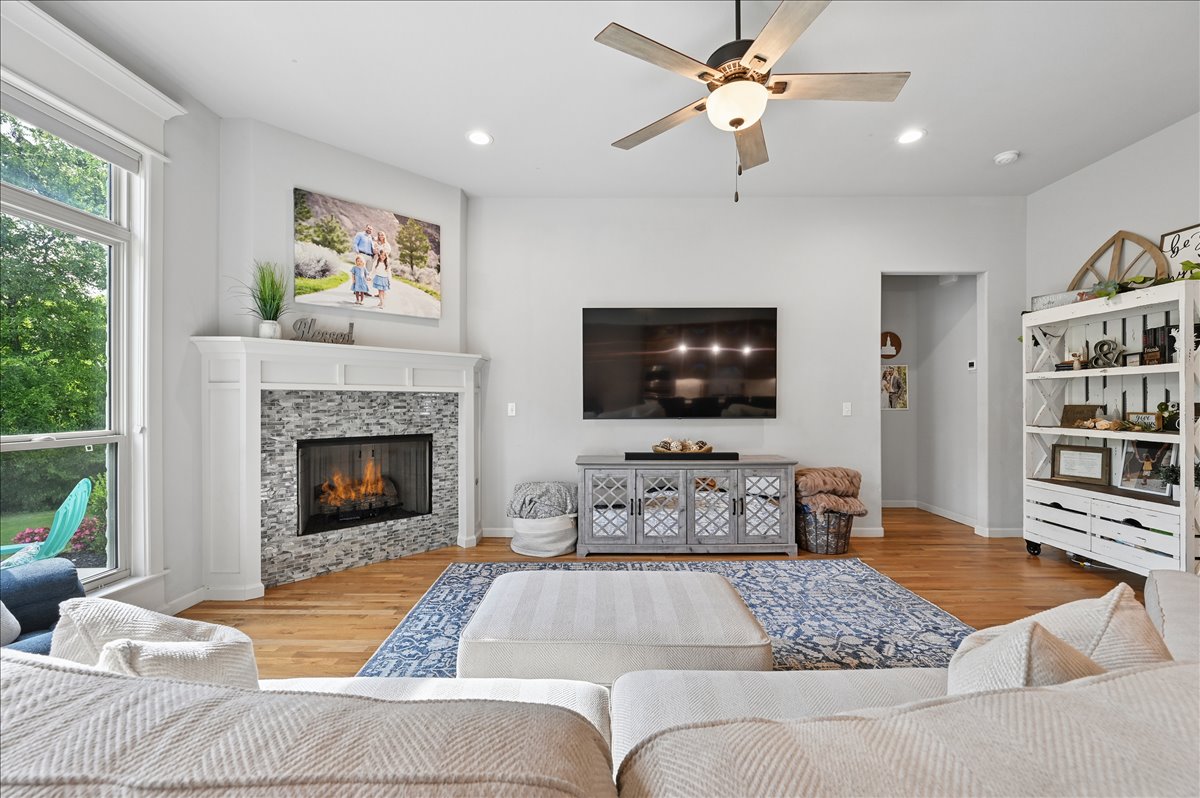 825 N 89th Street Broken Arrow OK 74014