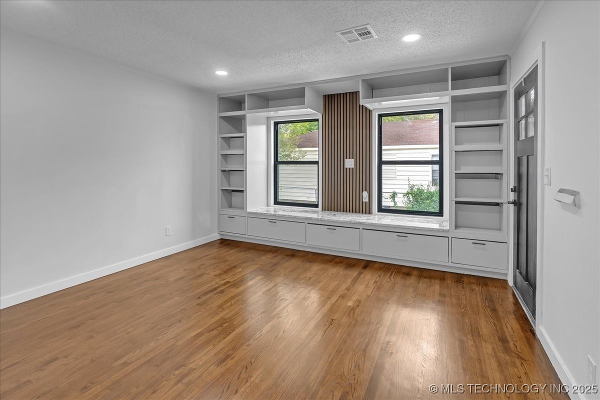 1942 N Oxford Avenue Tulsa OK 74115