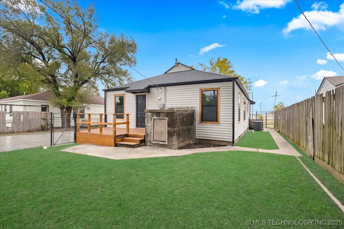 1942 N Oxford Avenue Tulsa OK 74115