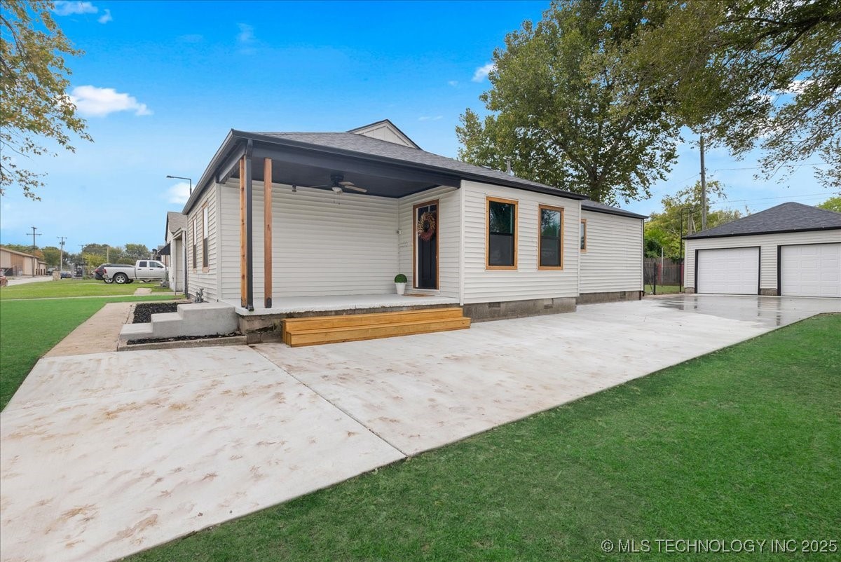 1942 N Oxford Avenue Tulsa OK 74115