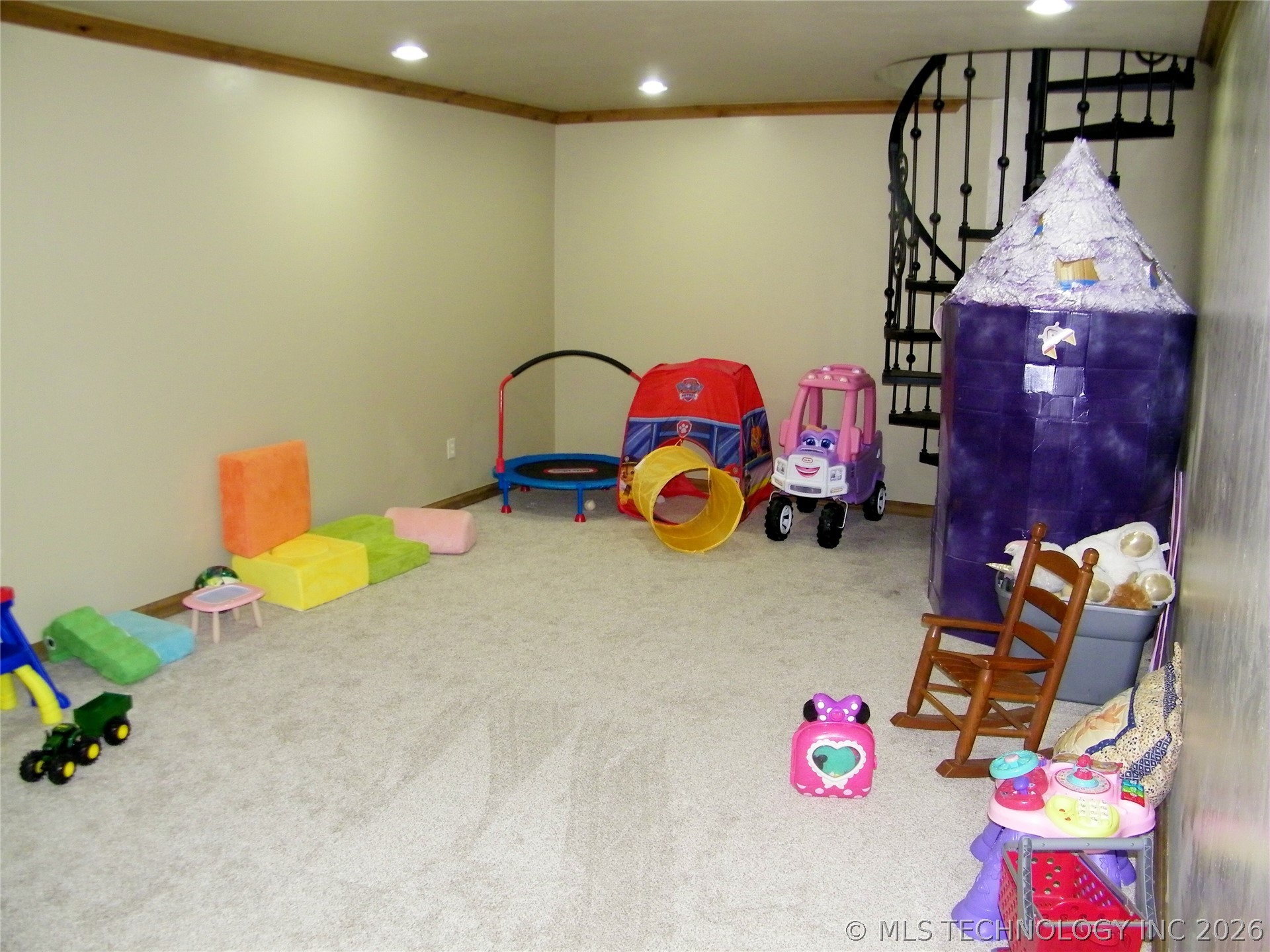1200 Hickory Wellston OK 74881