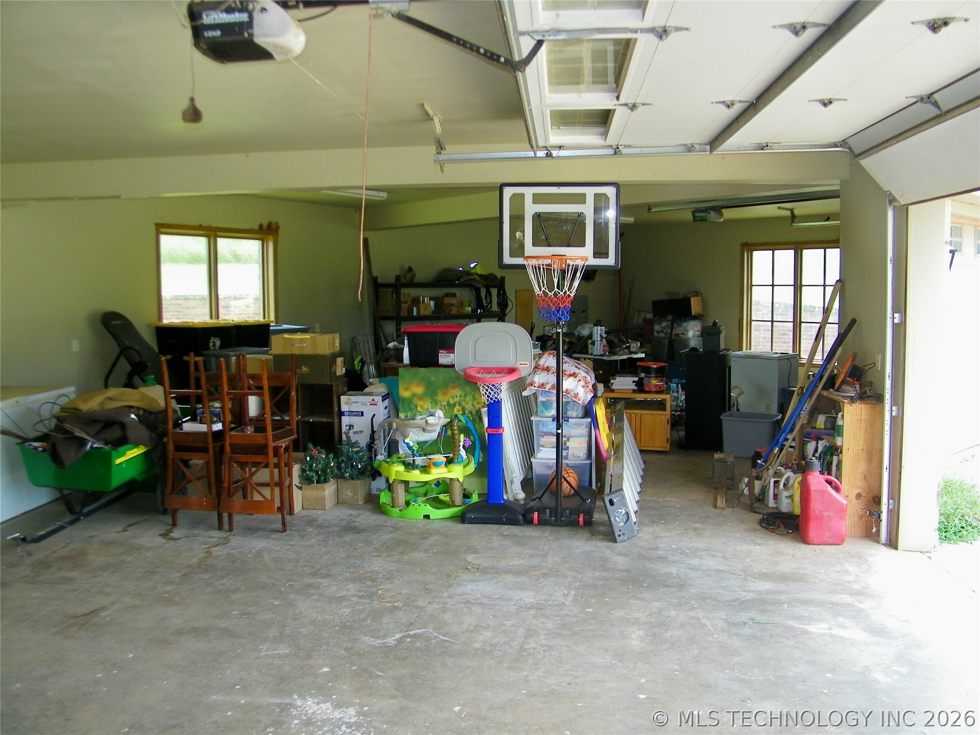 1200 Hickory Wellston OK 74881
