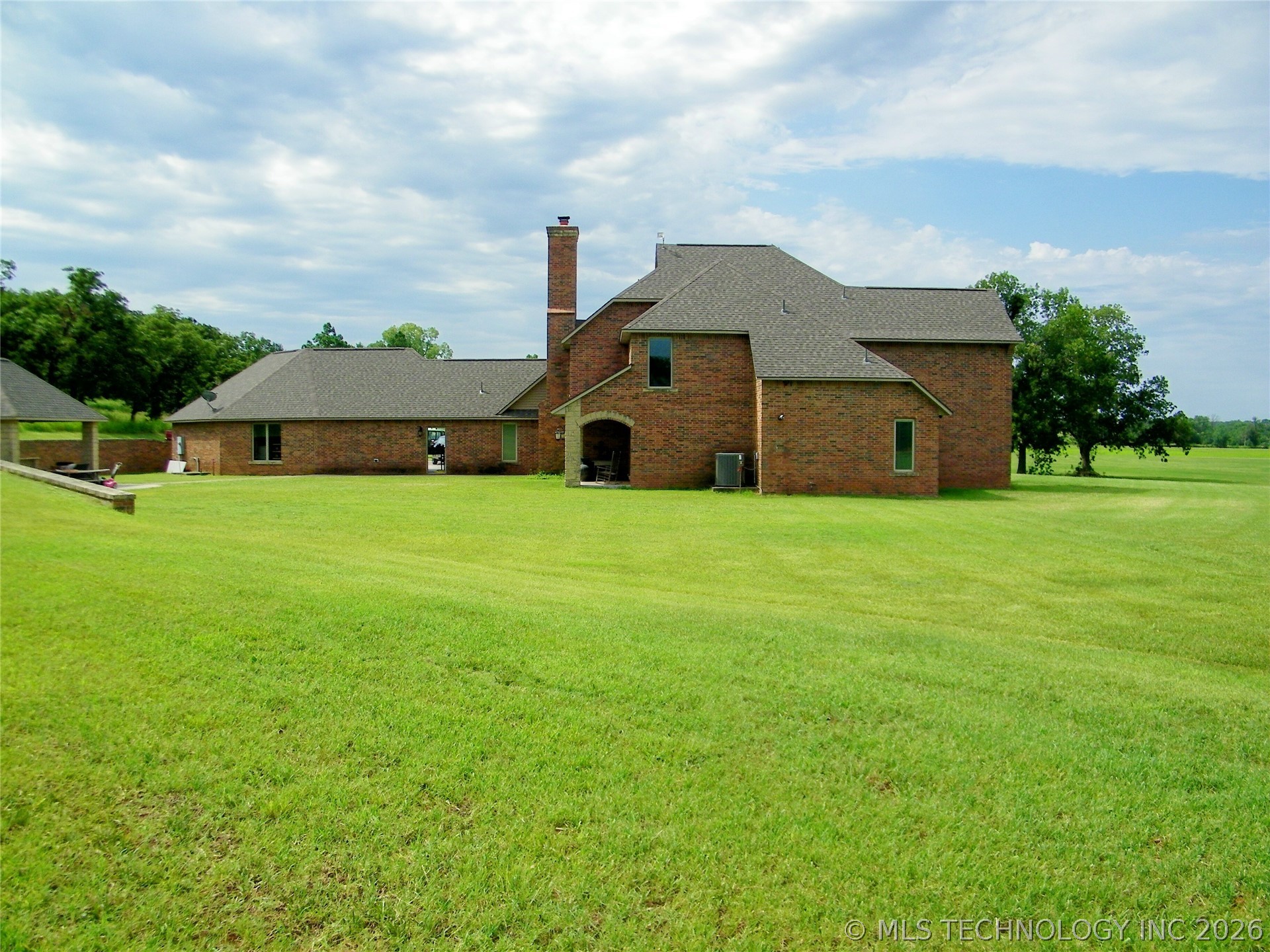 1200 Hickory Wellston OK 74881