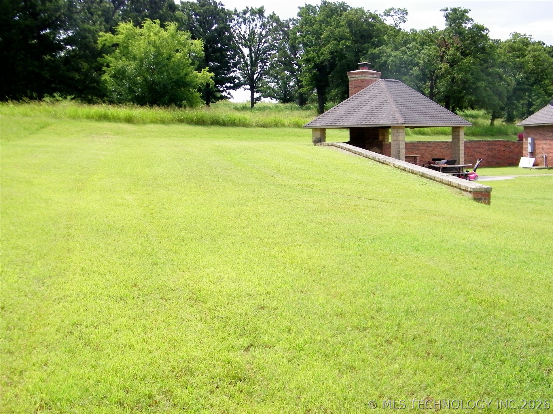 1200 Hickory Wellston OK 74881