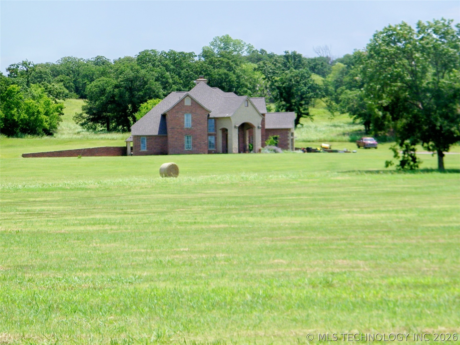 1200 Hickory Wellston OK 74881