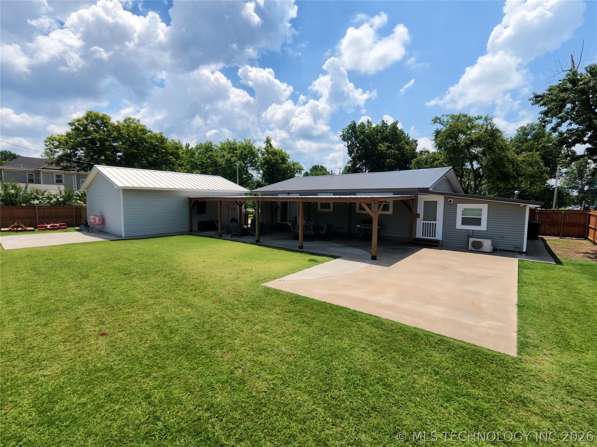 103 E Elm Avenue Eufaula OK 74432