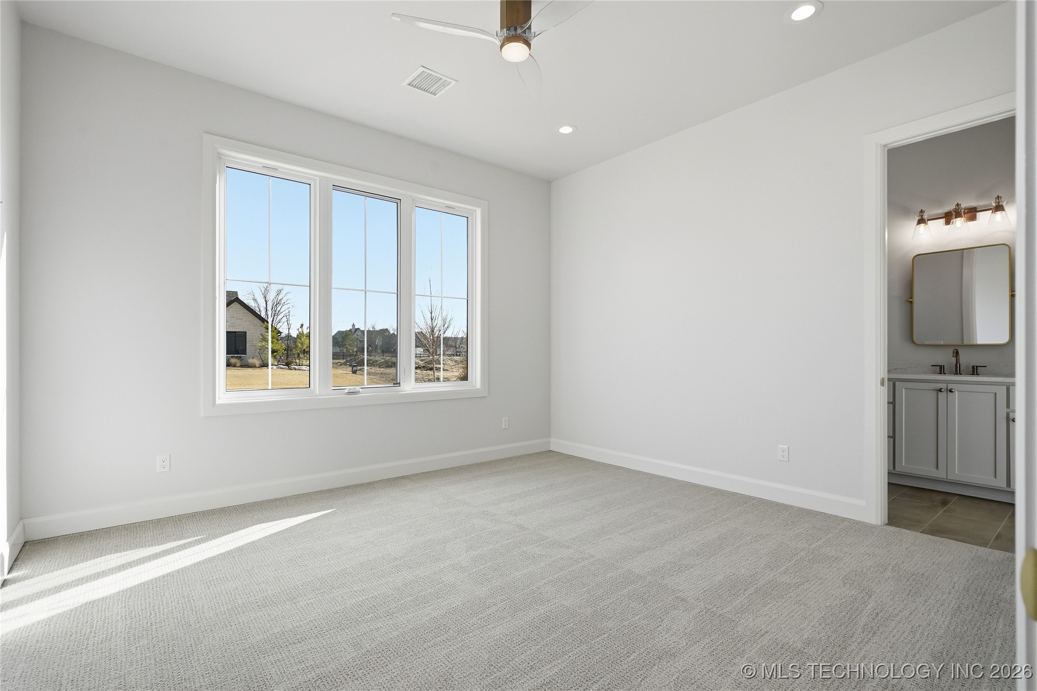 17623 E White Tail Cove Owasso OK 74055