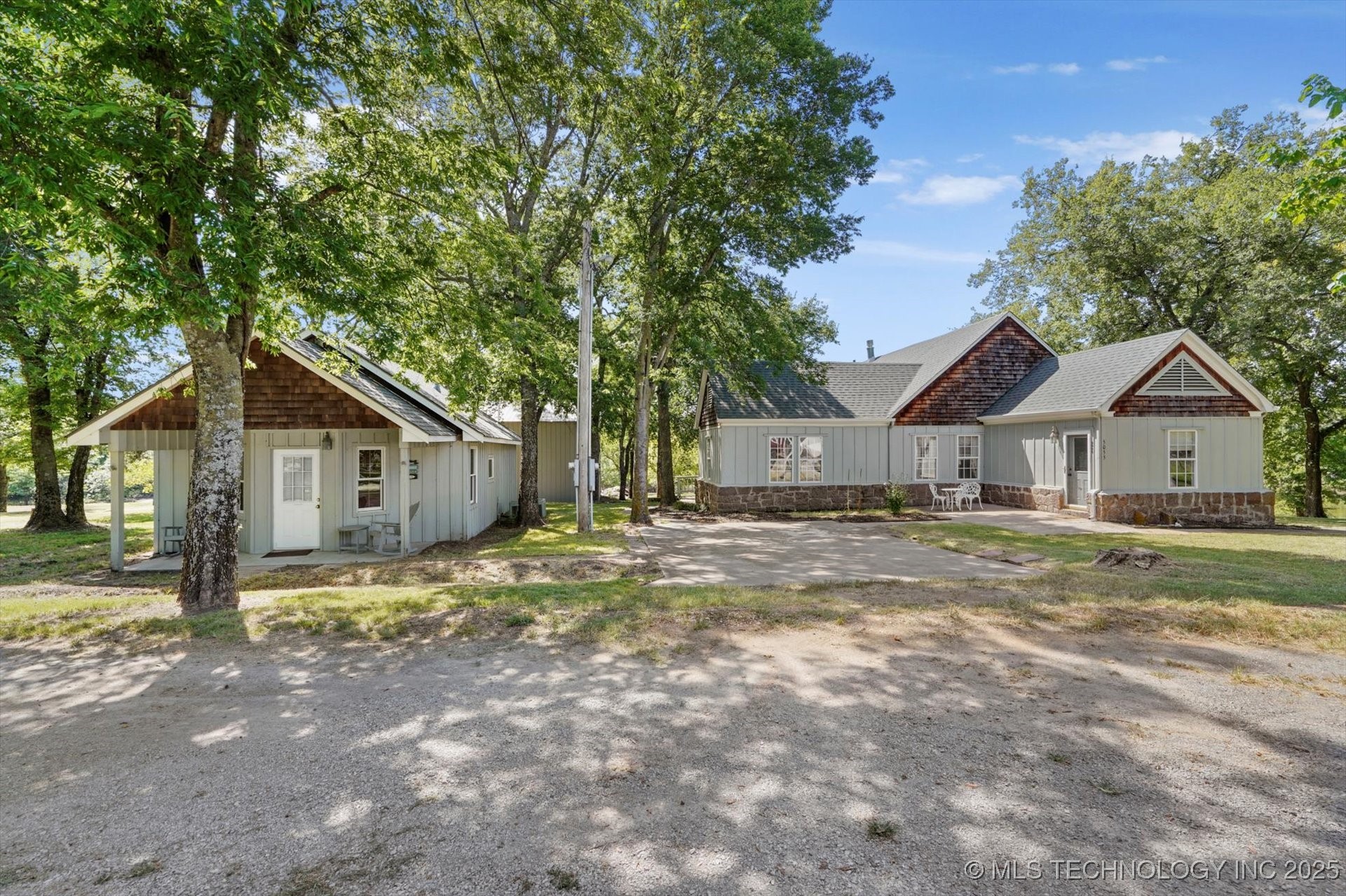 5055 E 425 Road Adair OK 74330