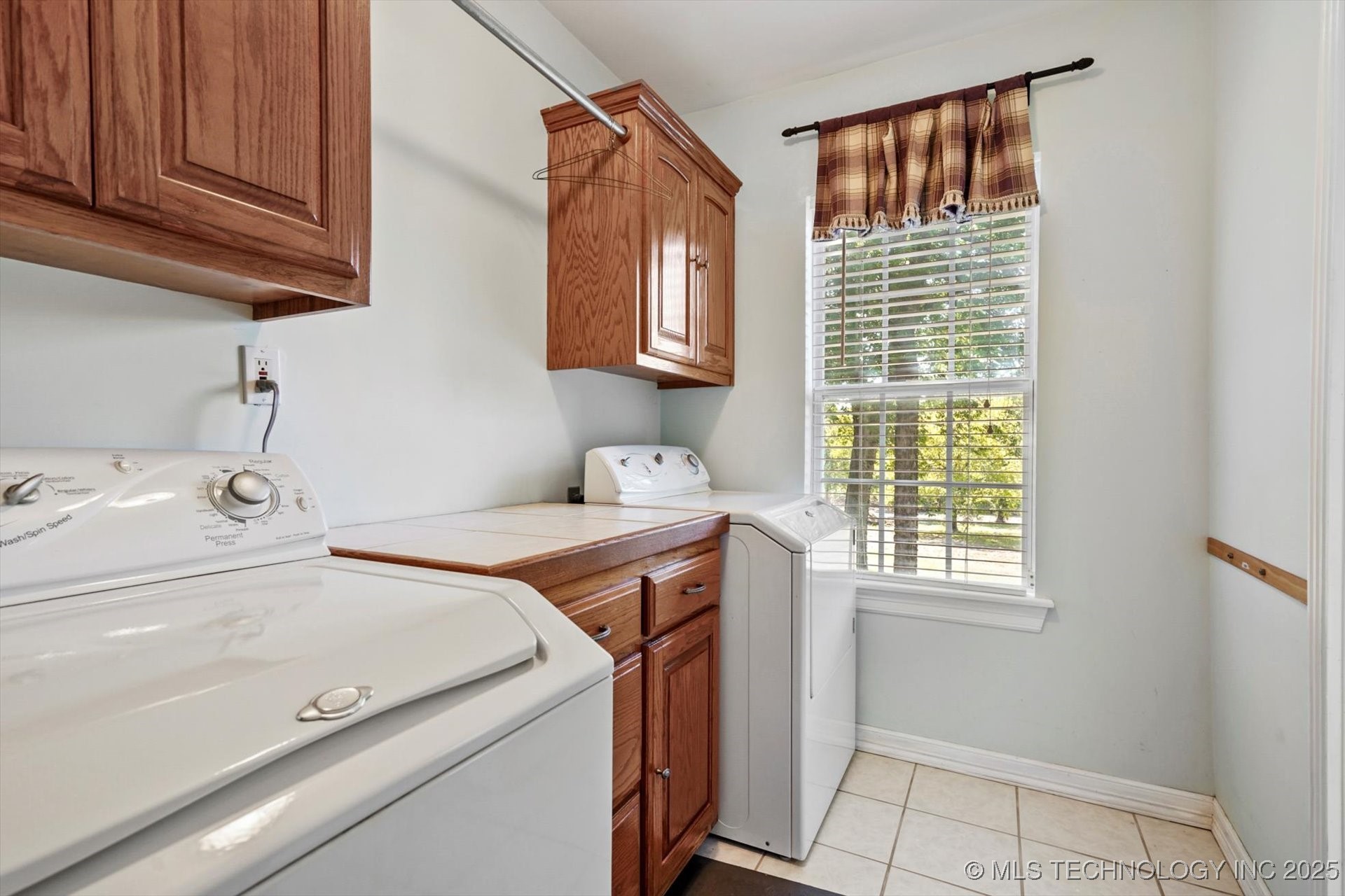 5055 E 425 Road Adair OK 74330