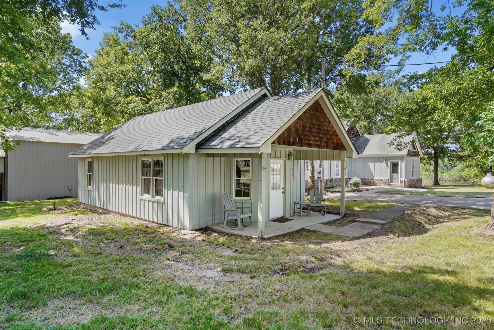5055 E 425 Road Adair OK 74330