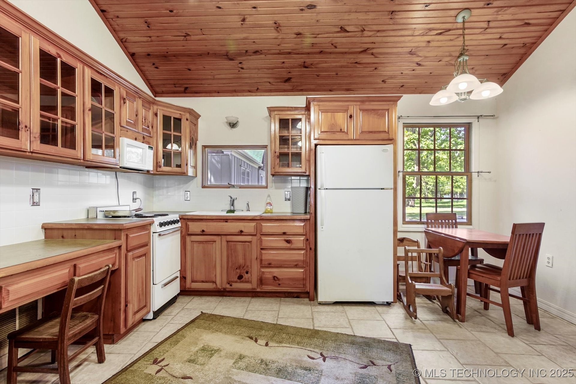 5055 E 425 Road Adair OK 74330