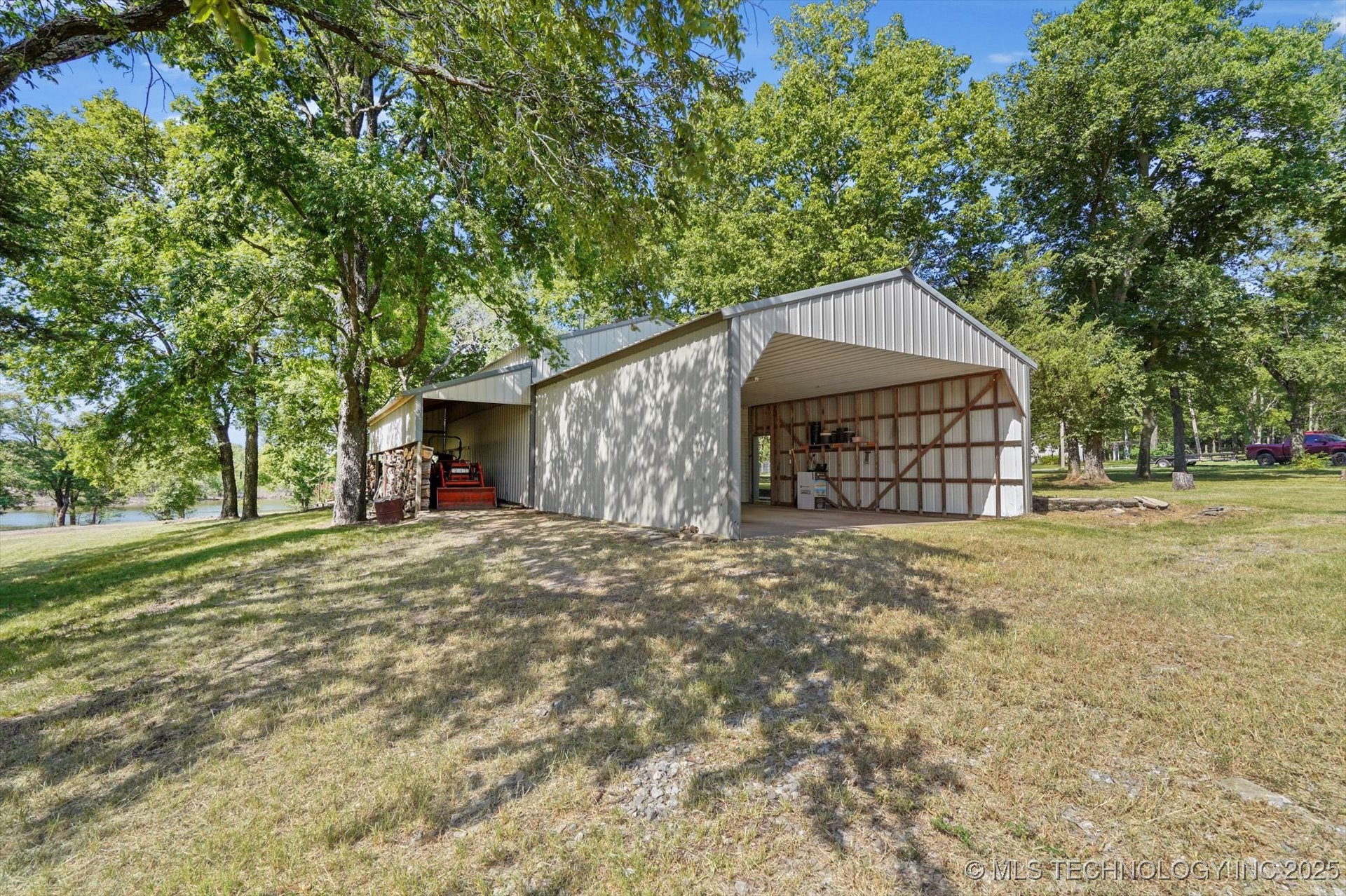 5055 E 425 Road Adair OK 74330