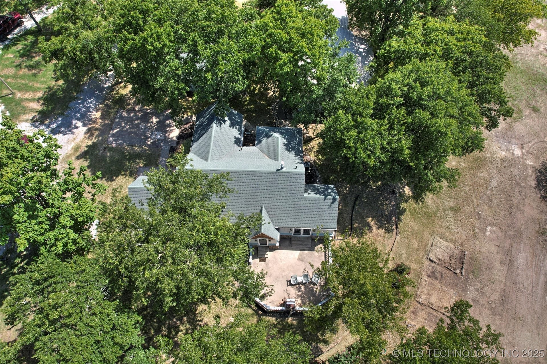 5055 E 425 Road Adair OK 74330