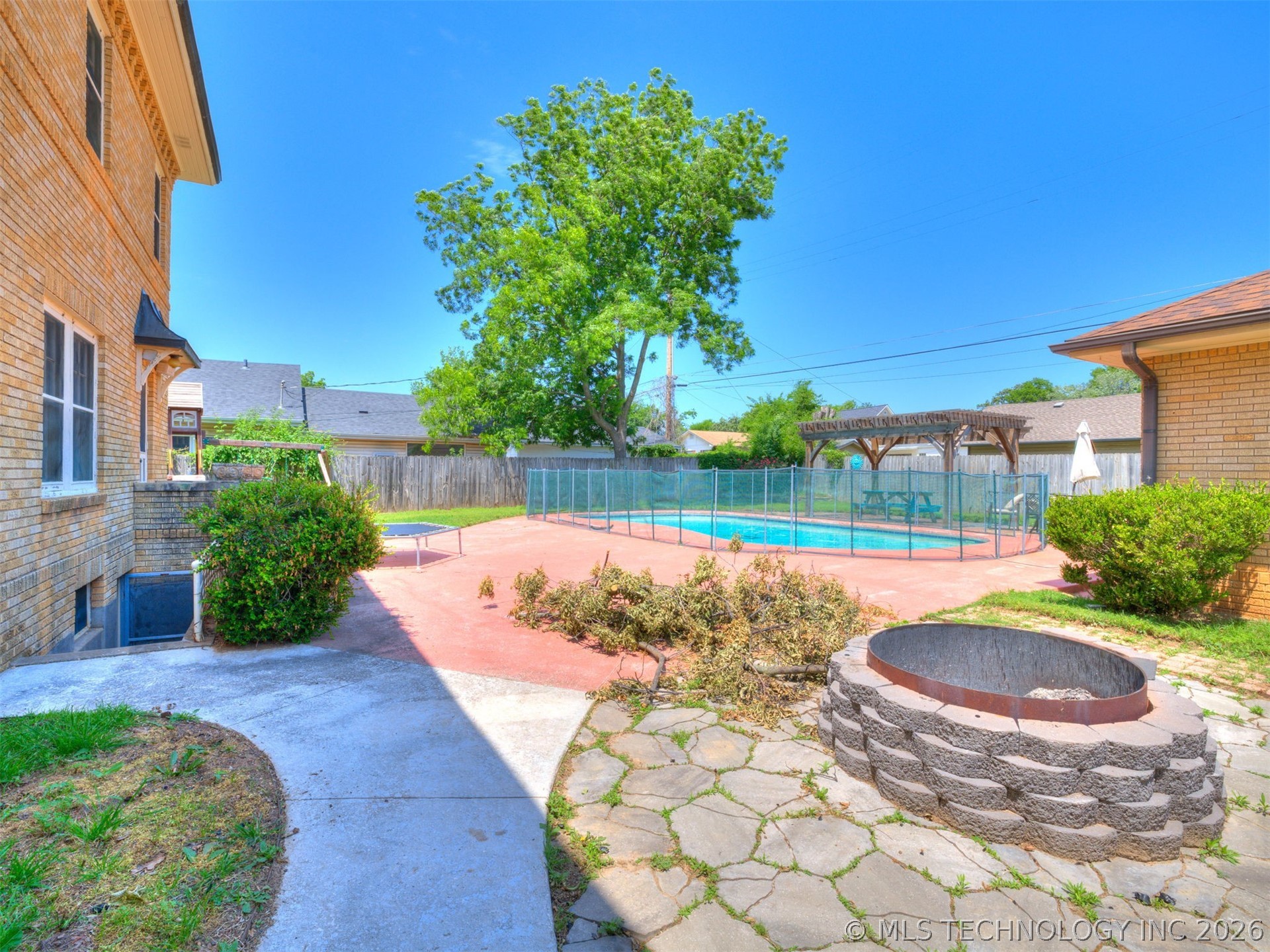 401 W 6th Avenue Bristow OK 74010
