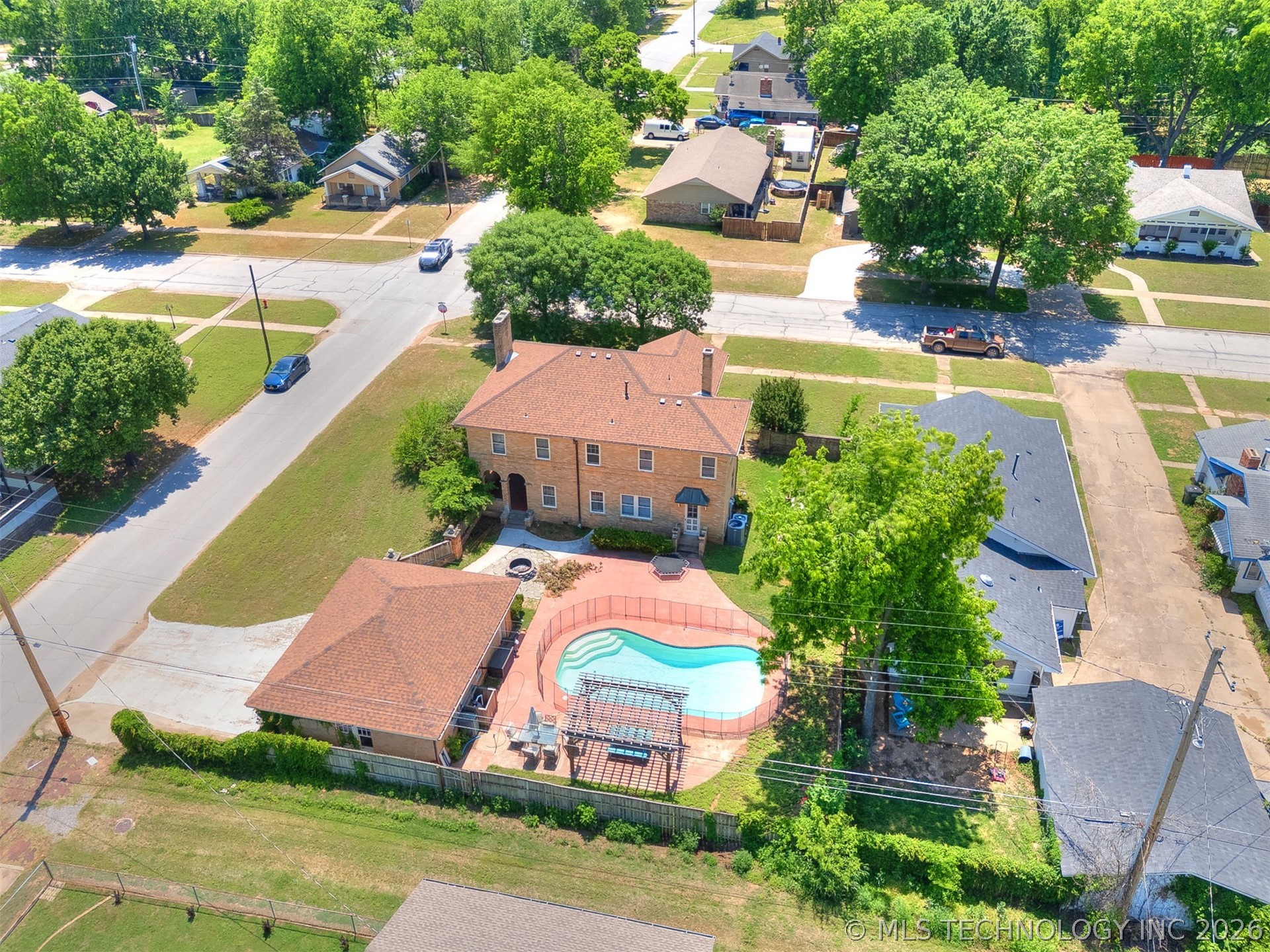 401 W 6th Avenue Bristow OK 74010