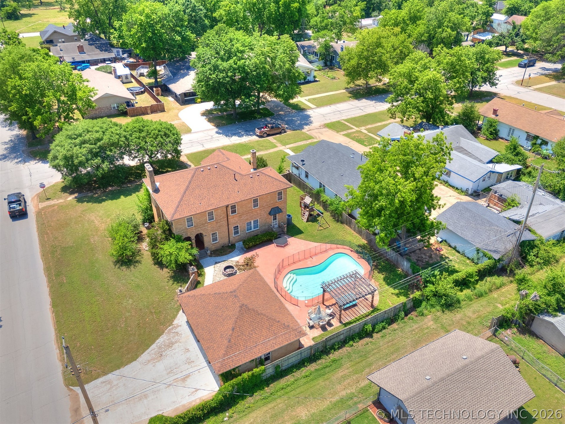 401 W 6th Avenue Bristow OK 74010