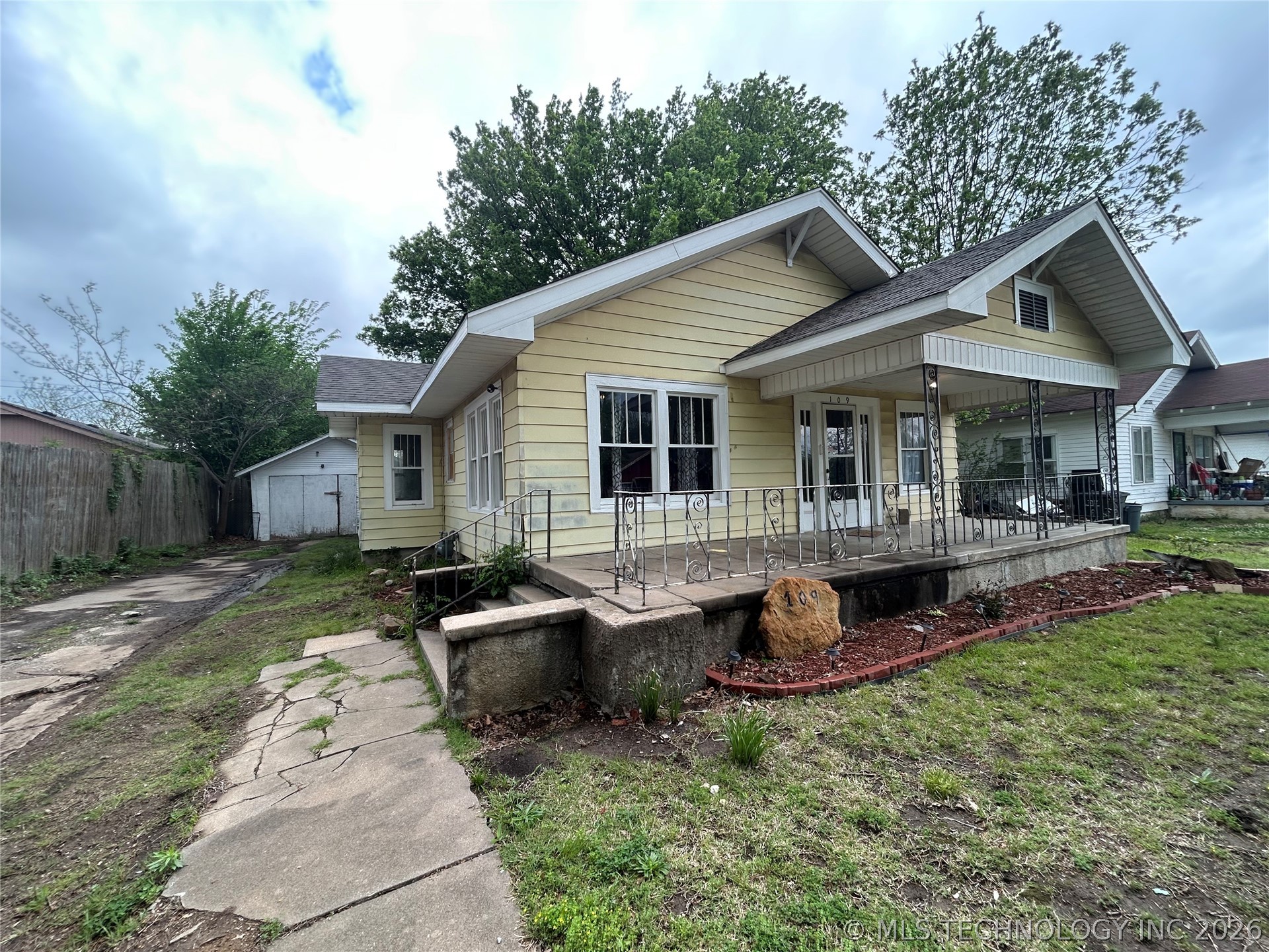 109 S Choctaw Avenue Bartlesville OK 74003