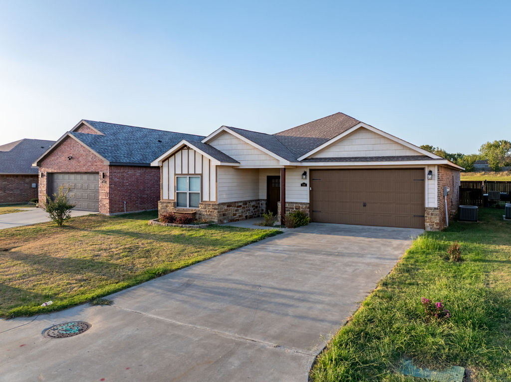 108 Tallgrass Street Calera OK 74730