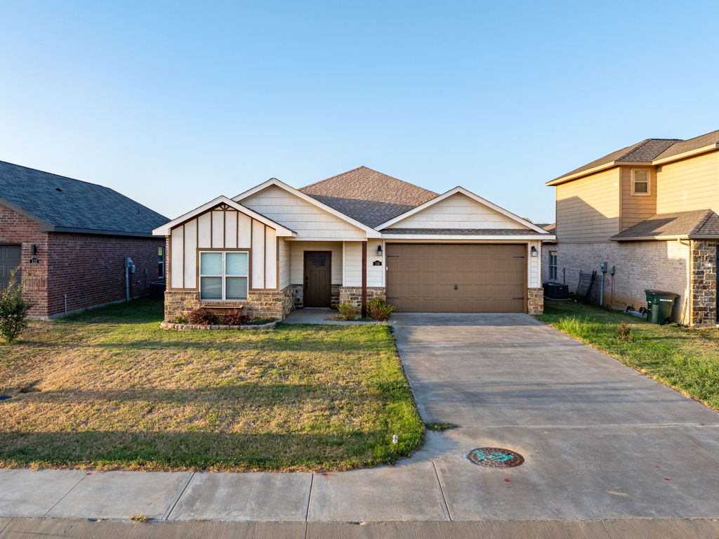 108 Tallgrass Street Calera OK 74730