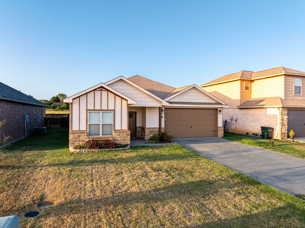 108 Tallgrass Street Calera OK 74730