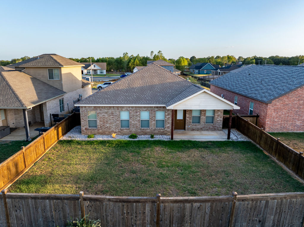 108 Tallgrass Street Calera OK 74730