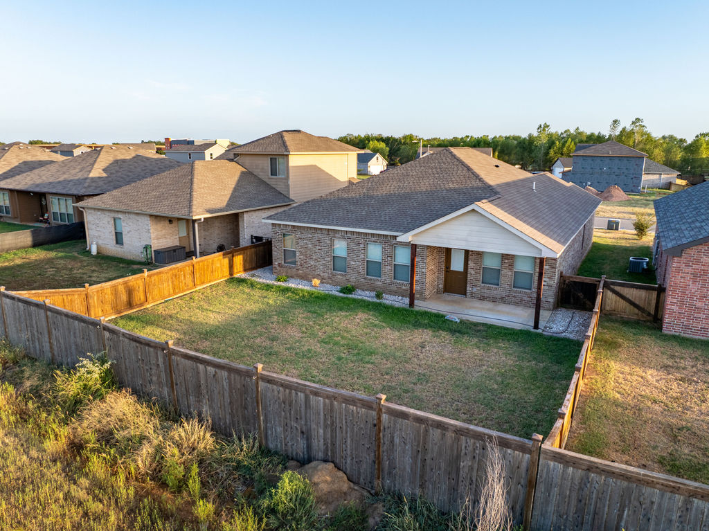 108 Tallgrass Street Calera OK 74730