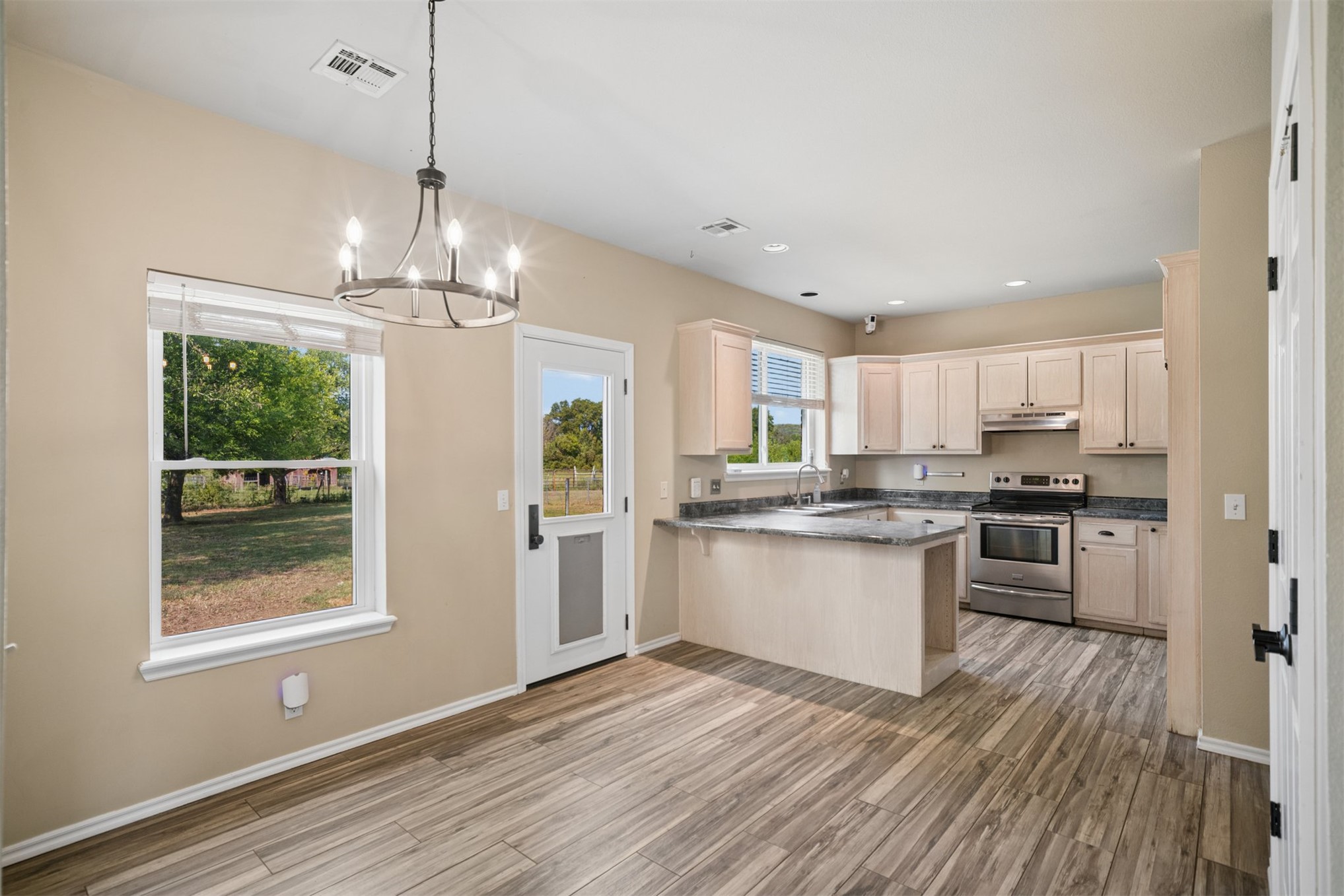 175 Alt 75 Street Mounds OK 74047