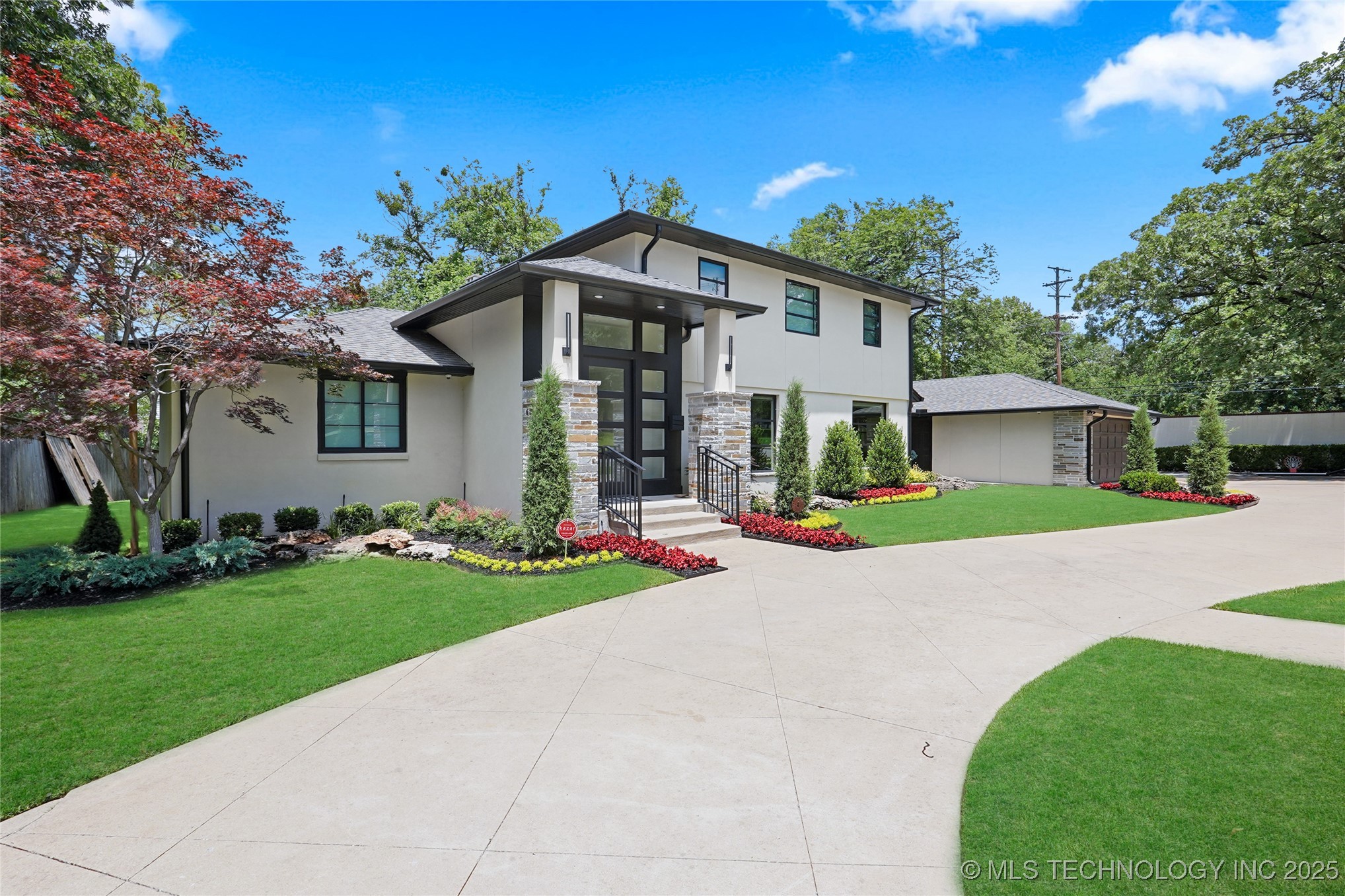 2227 E 26th Place Tulsa OK 74114