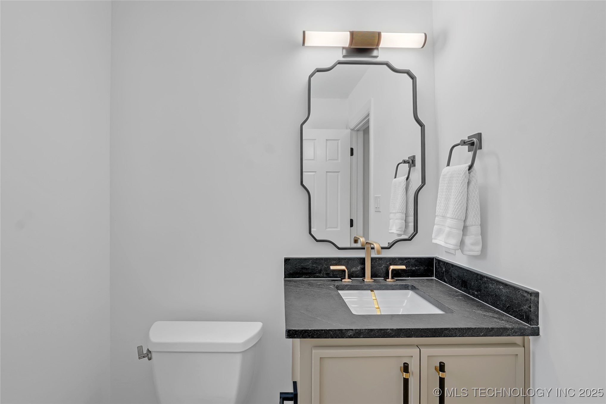2227 E 26th Place Tulsa OK 74114