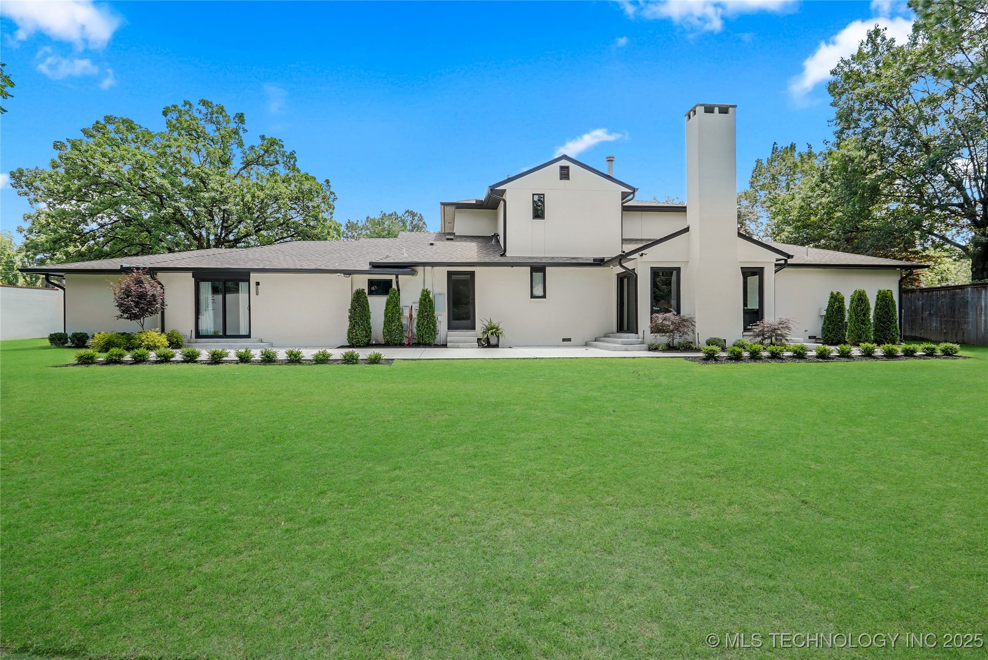 2227 E 26th Place Tulsa OK 74114