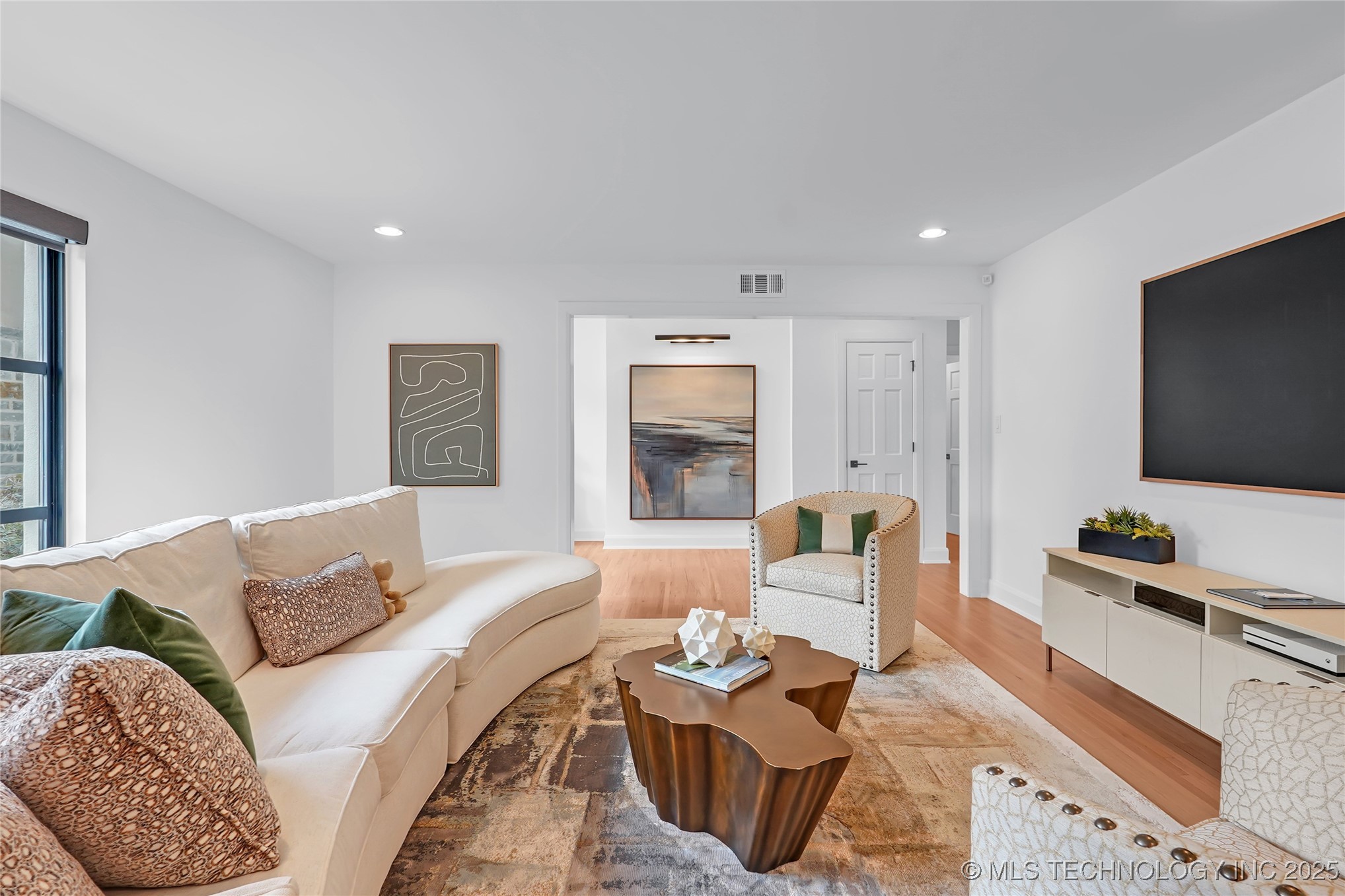 2227 E 26th Place Tulsa OK 74114
