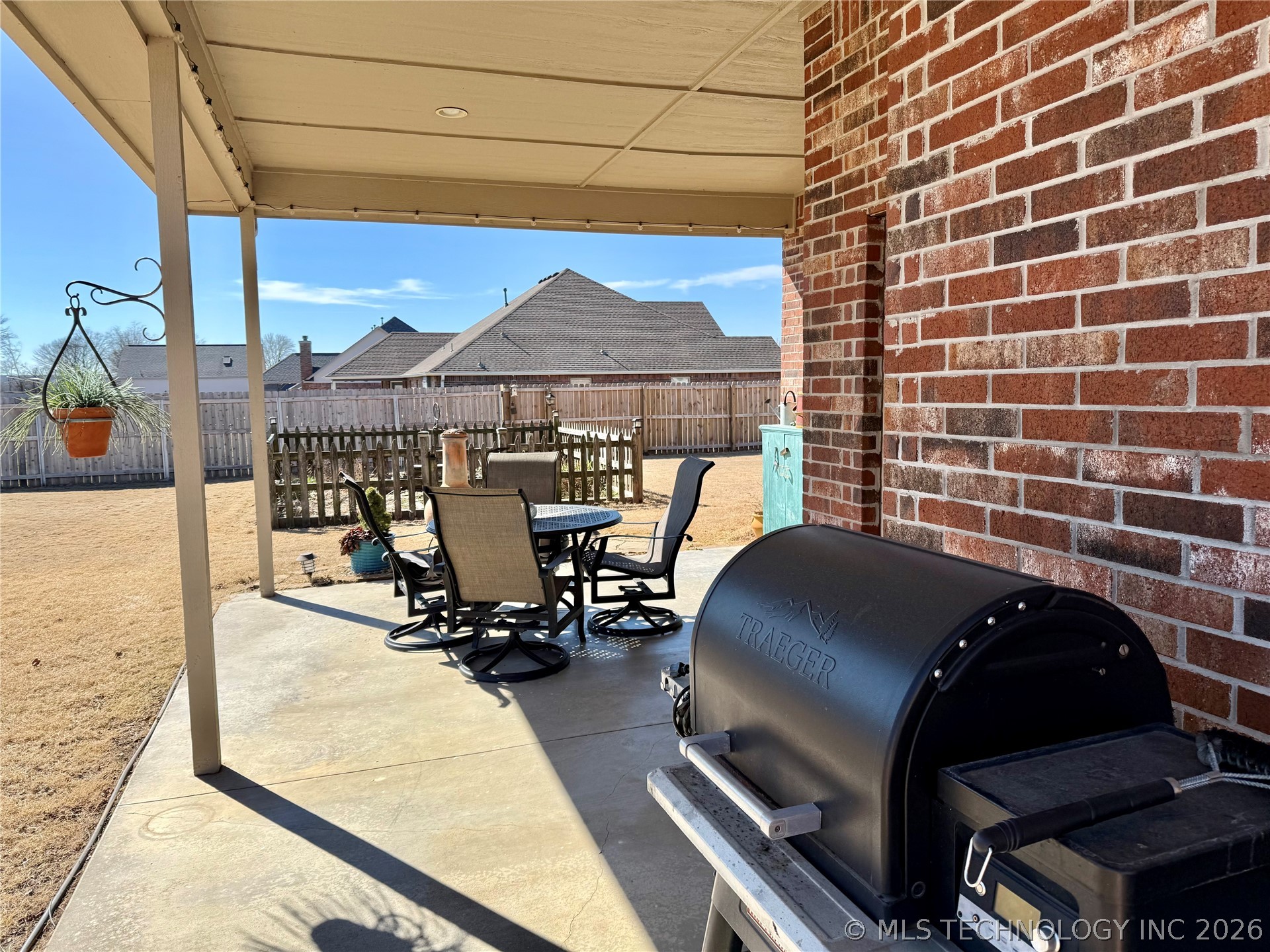 22095 Riverwood Drive Claremore OK 74019