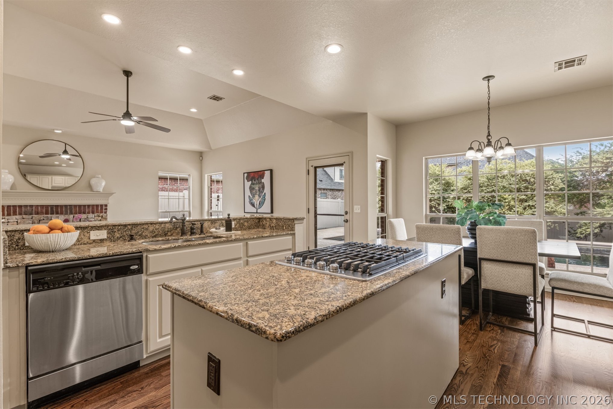 4031 W Roanoke Place Broken Arrow OK 74011