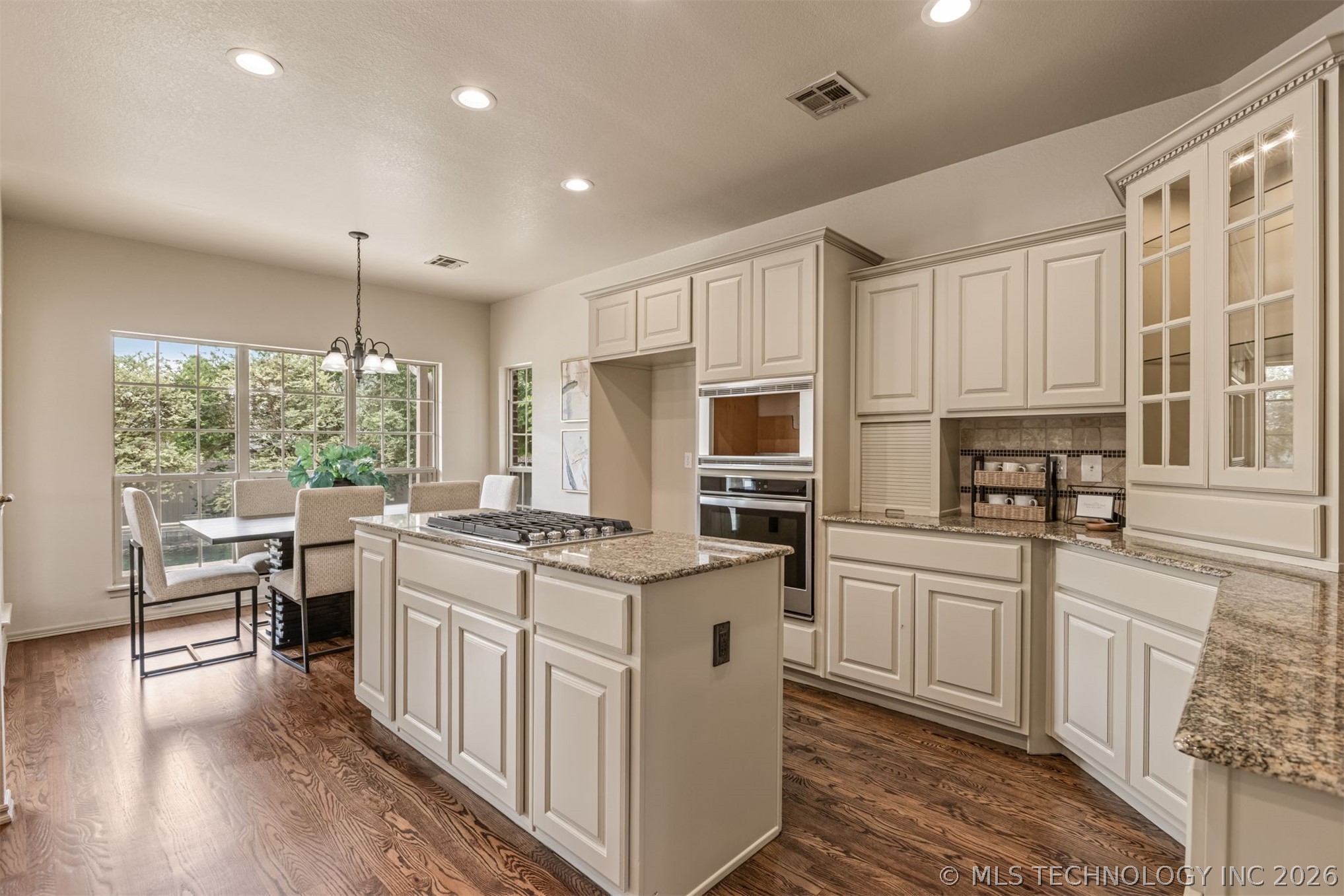 4031 W Roanoke Place Broken Arrow OK 74011