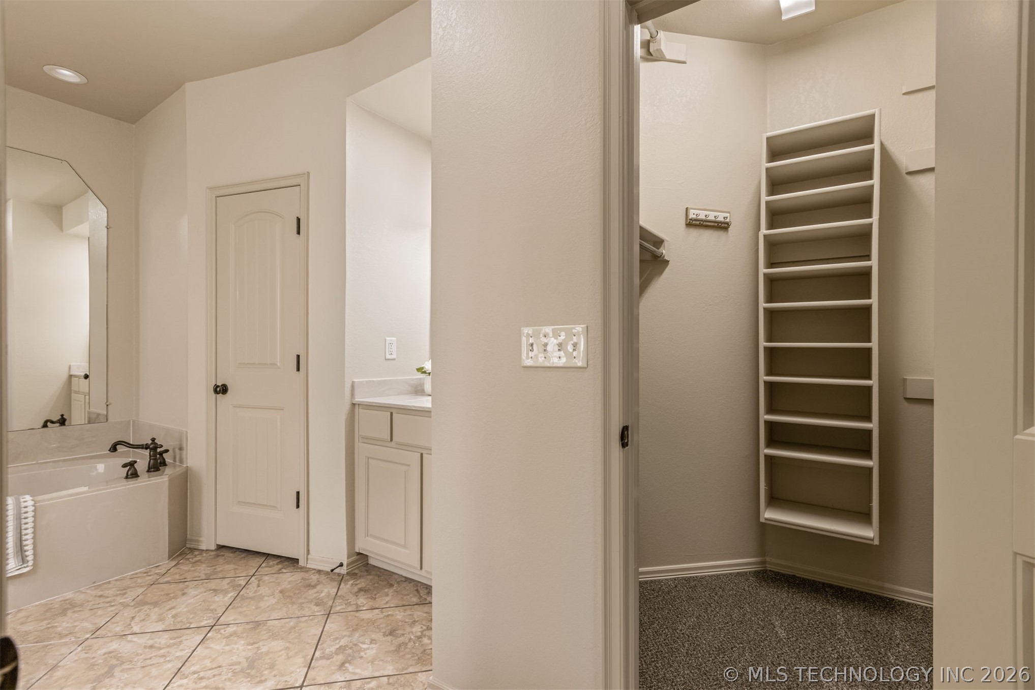 4031 W Roanoke Place Broken Arrow OK 74011
