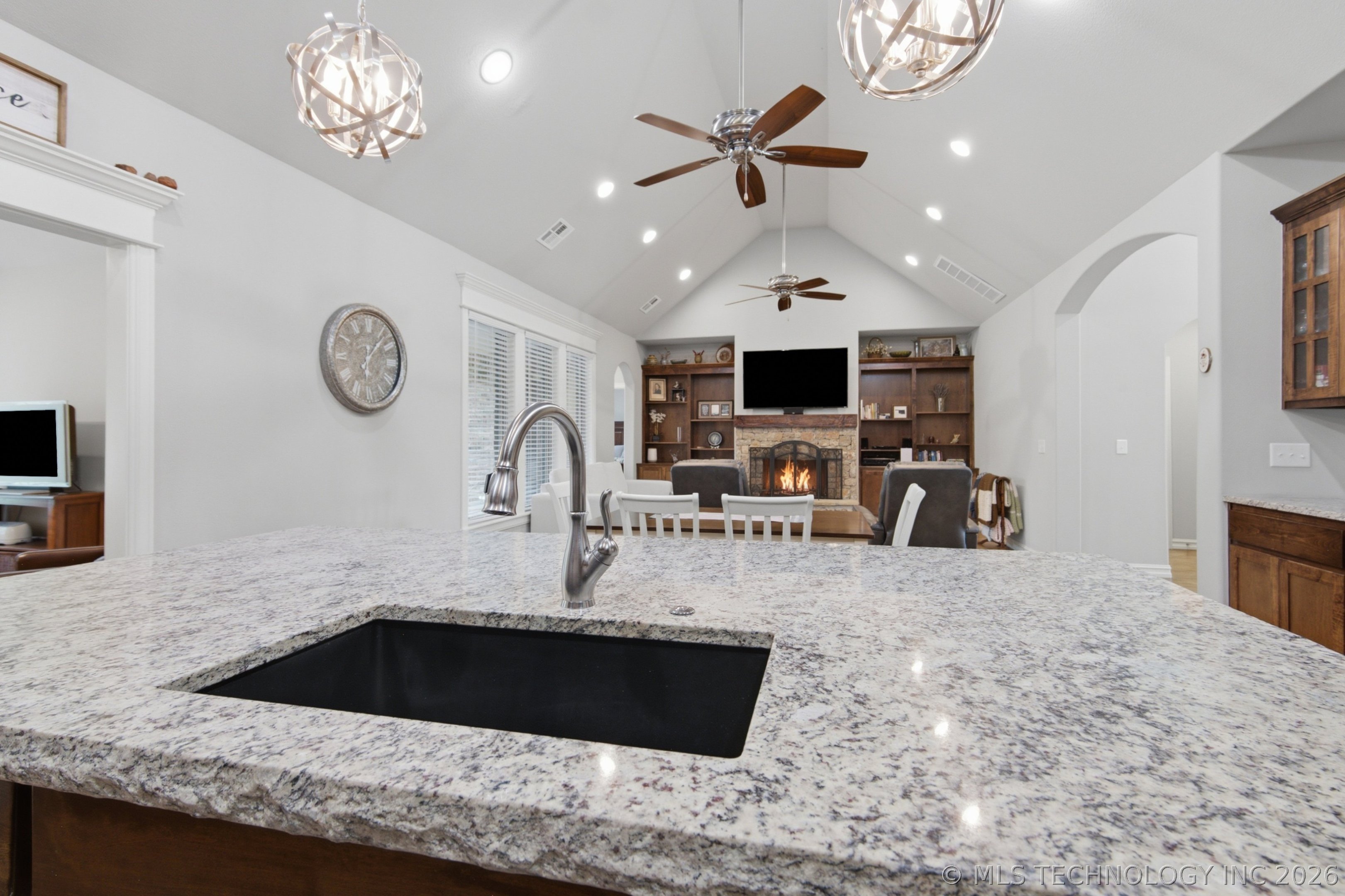 1241 Southcliff Drive Bartlesville OK 74003