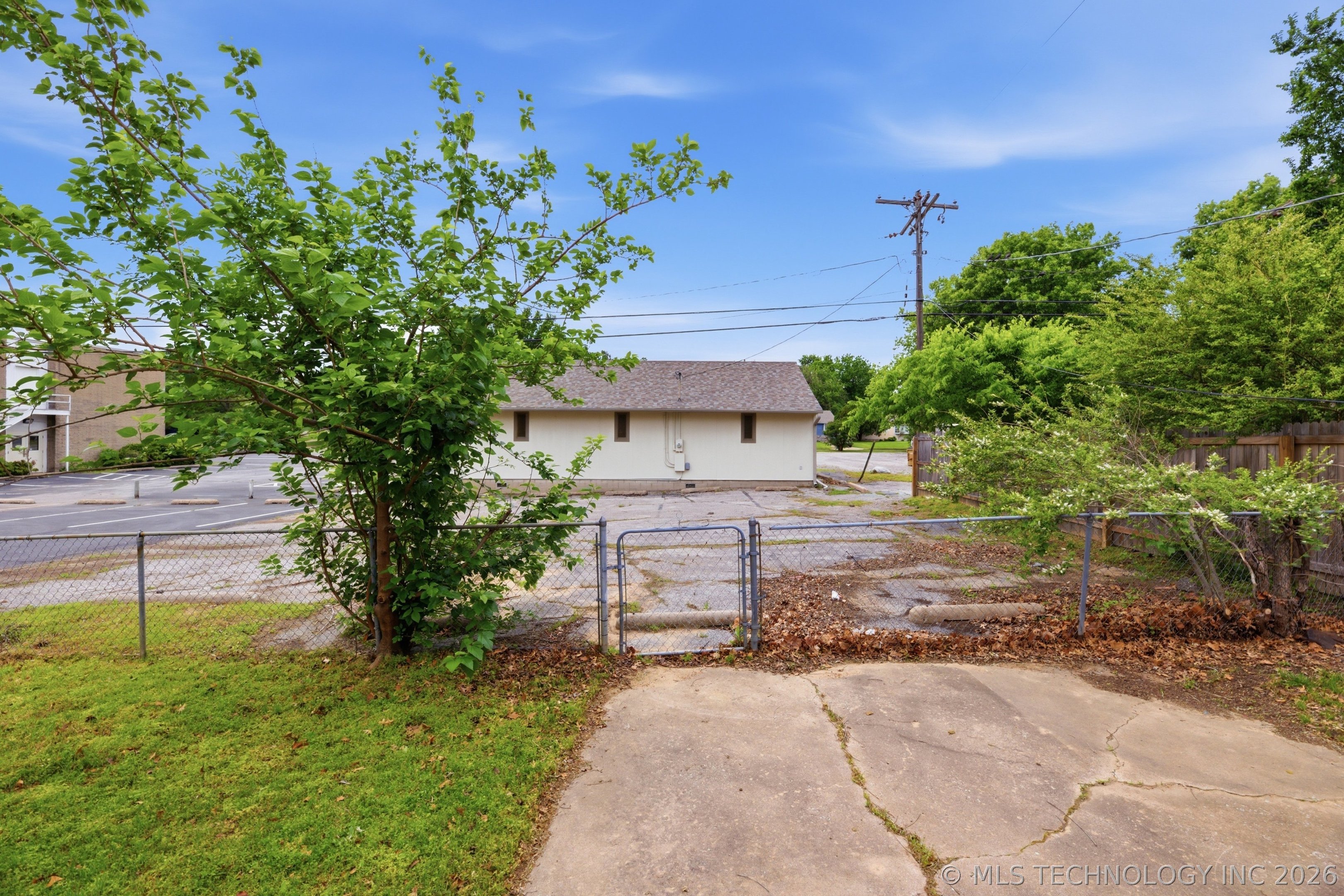 3328 S Knoxville Avenue Tulsa OK 74135
