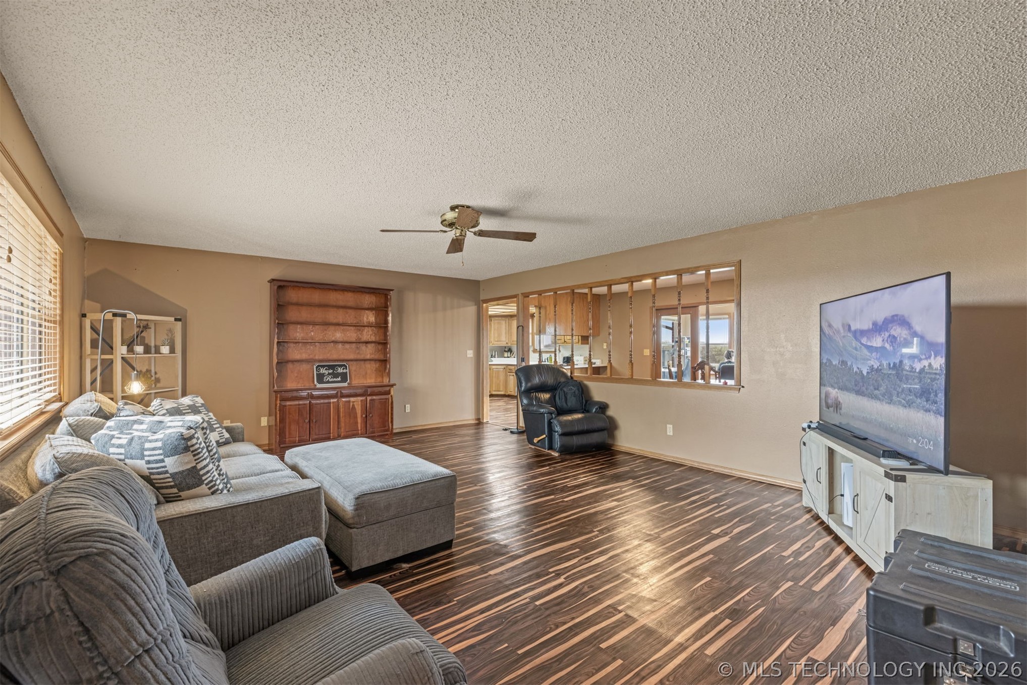 302 N Gas Street Chouteau OK 74337