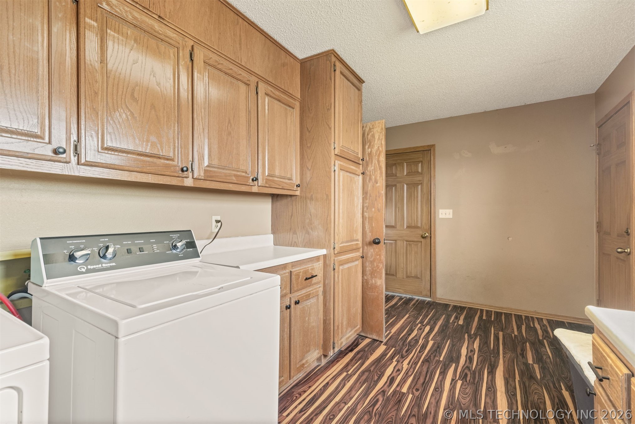 302 N Gas Street Chouteau OK 74337
