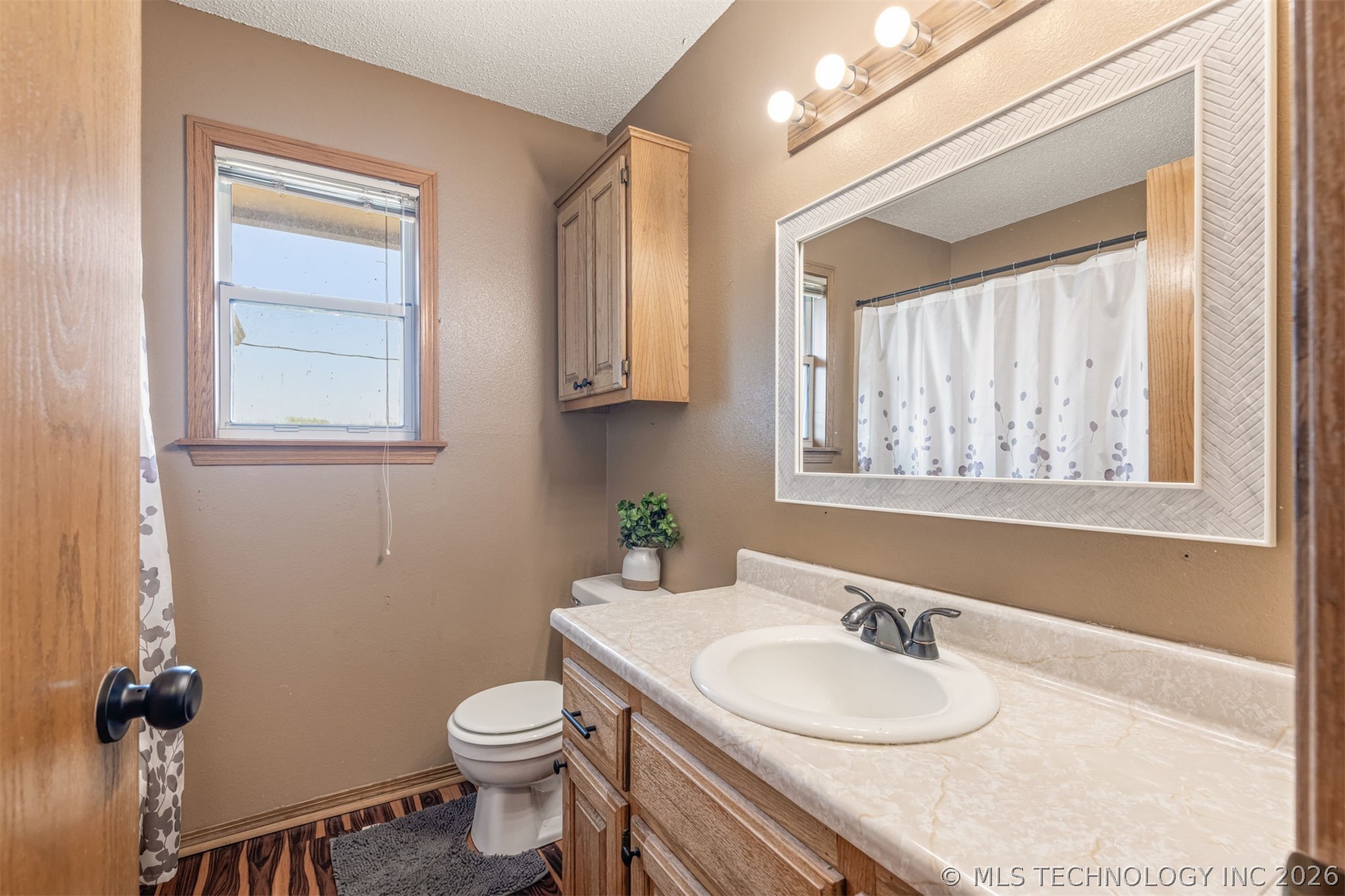 302 N Gas Street Chouteau OK 74337