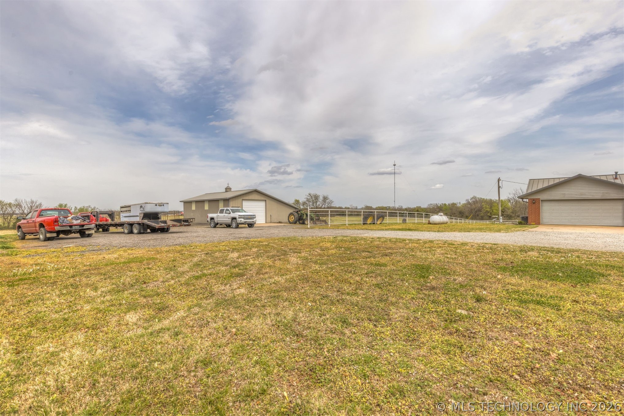 302 N Gas Street Chouteau OK 74337