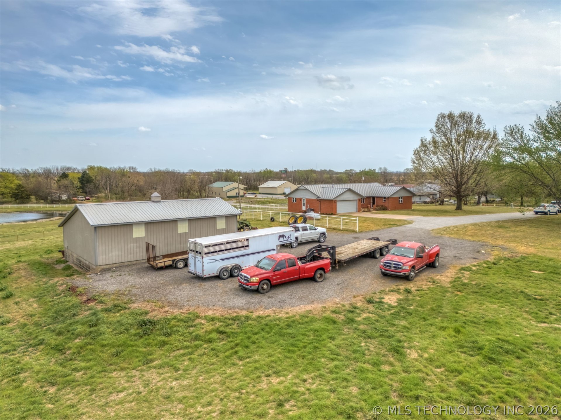 302 N Gas Street Chouteau OK 74337