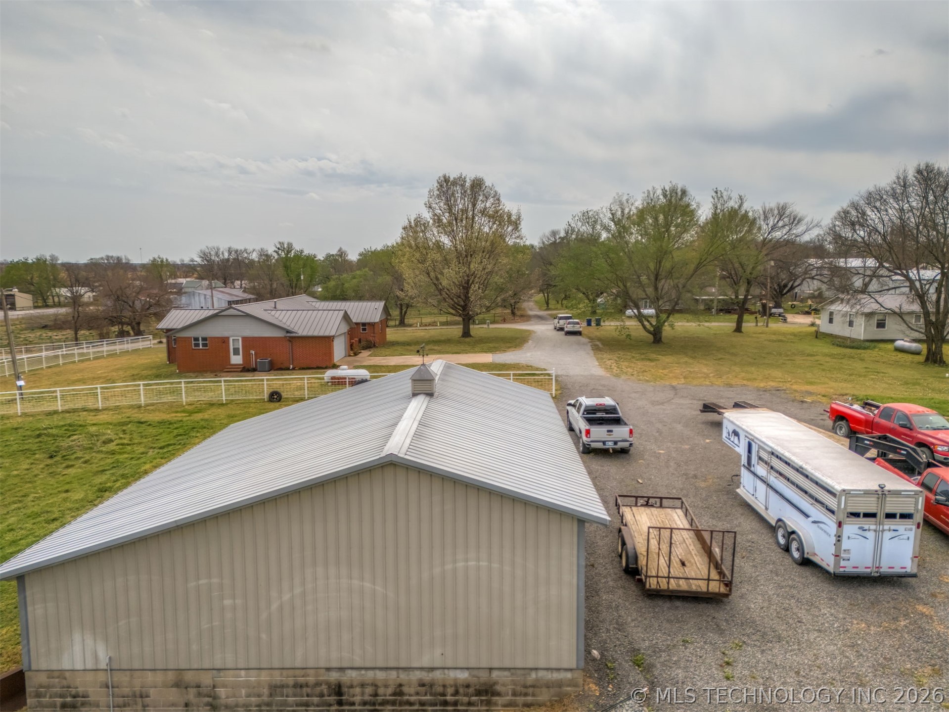 302 N Gas Street Chouteau OK 74337