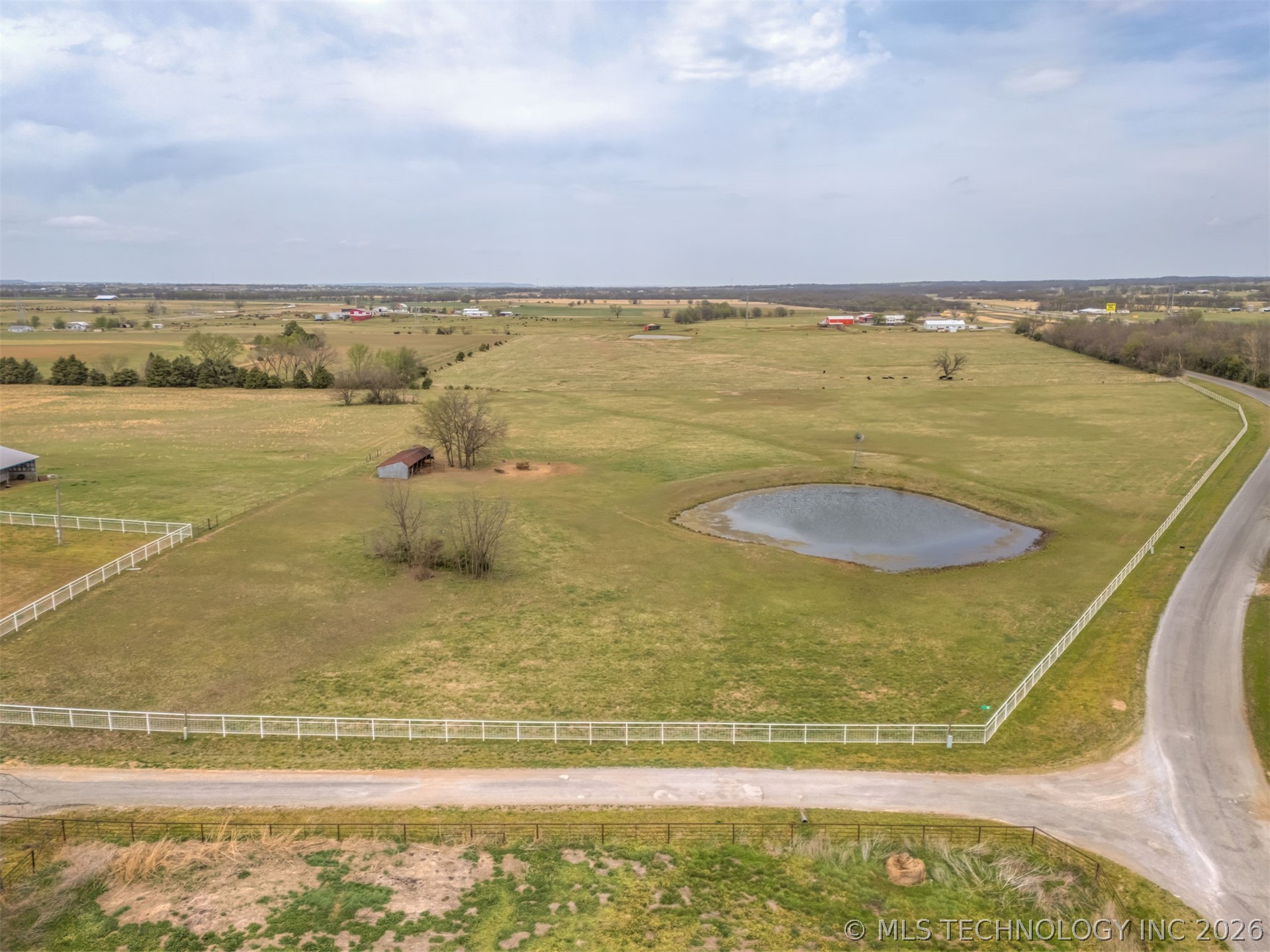 302 N Gas Street Chouteau OK 74337