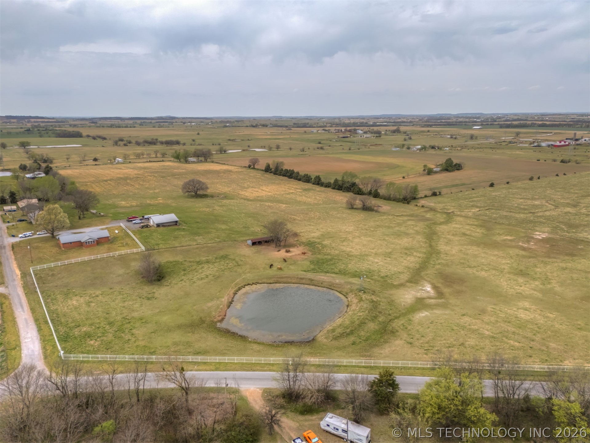302 N Gas Street Chouteau OK 74337
