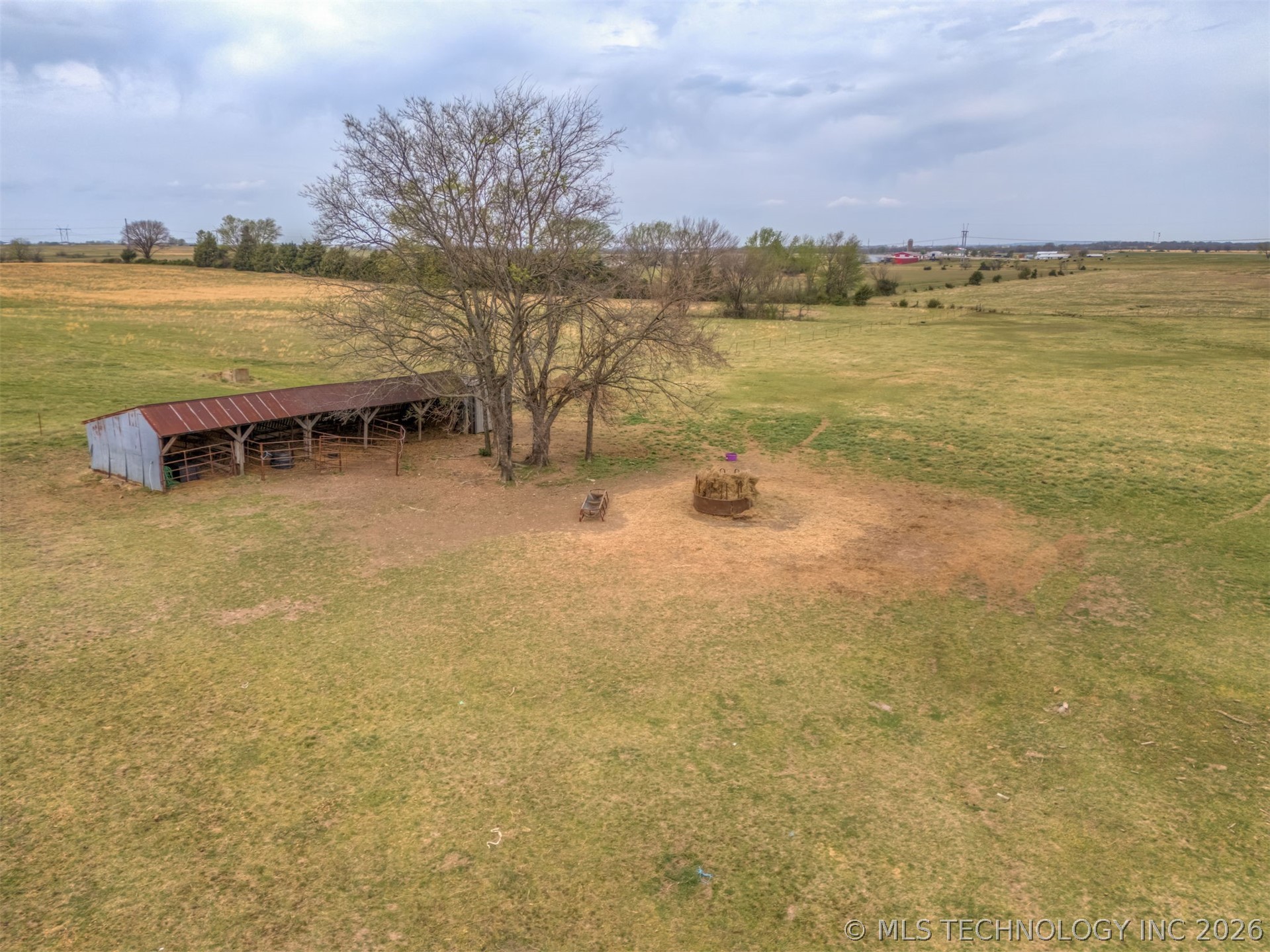302 N Gas Street Chouteau OK 74337